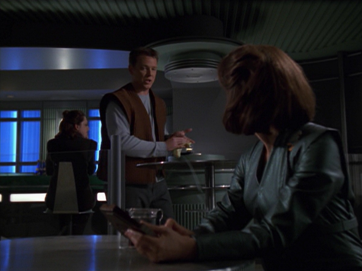 extant_StarTrek_VOY_7x16-WorkforcePart1_2655.jpg