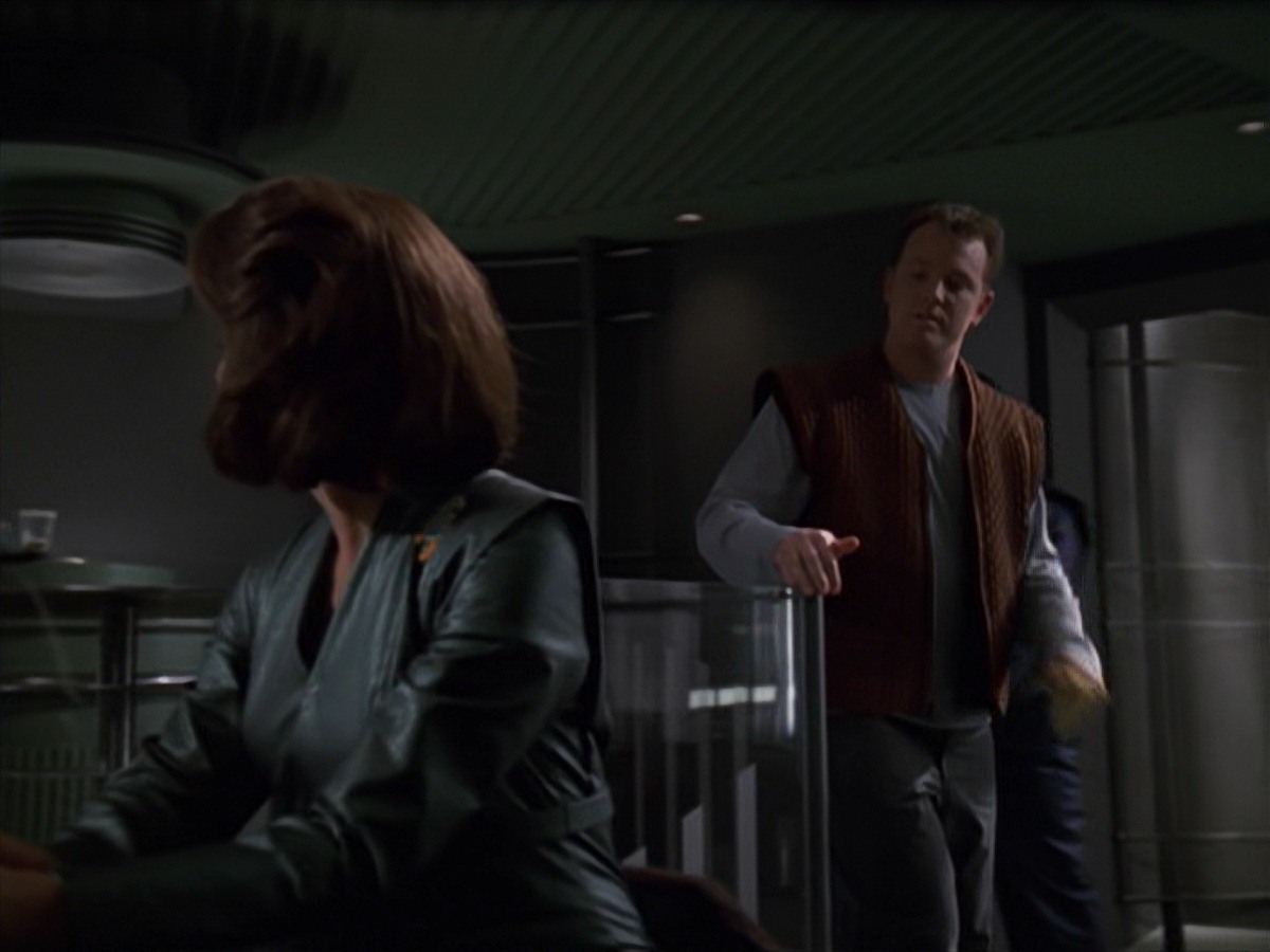 extant_StarTrek_VOY_7x16-WorkforcePart1_2664.jpg