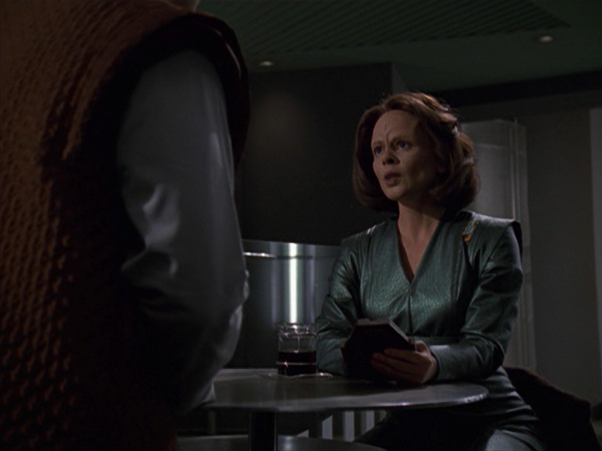 extant_StarTrek_VOY_7x16-WorkforcePart1_2676.jpg
