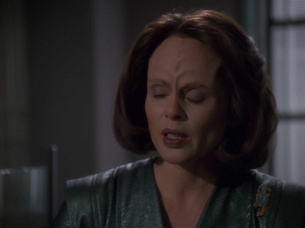 extant_StarTrek_VOY_7x16-WorkforcePart1_2688.jpg