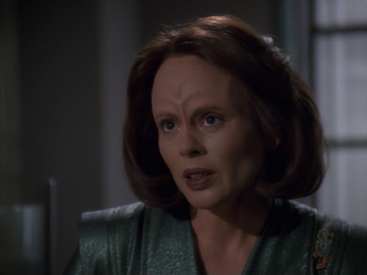extant_StarTrek_VOY_7x16-WorkforcePart1_2705.jpg