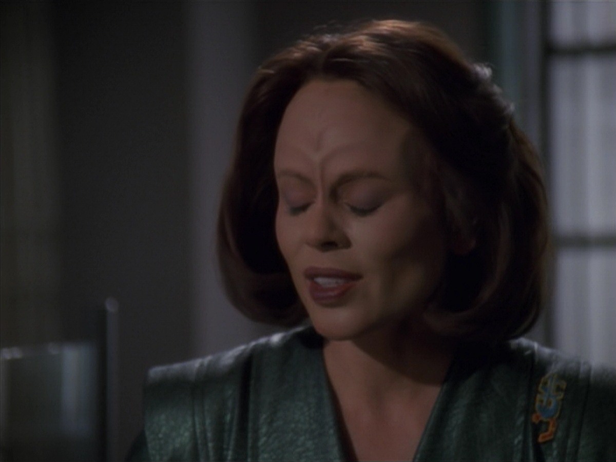 extant_StarTrek_VOY_7x16-WorkforcePart1_2718.jpg