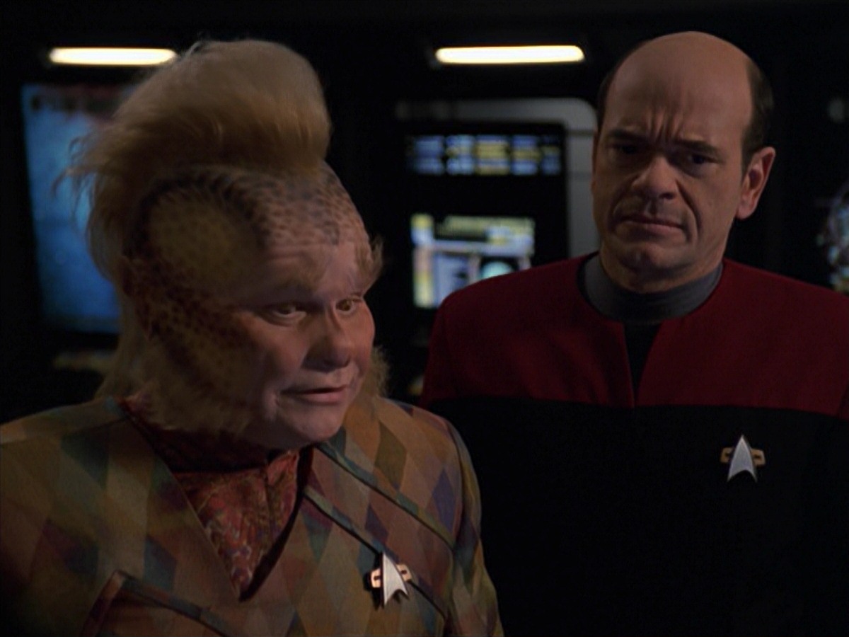 extant_StarTrek_VOY_7x16-WorkforcePart1_2771.jpg
