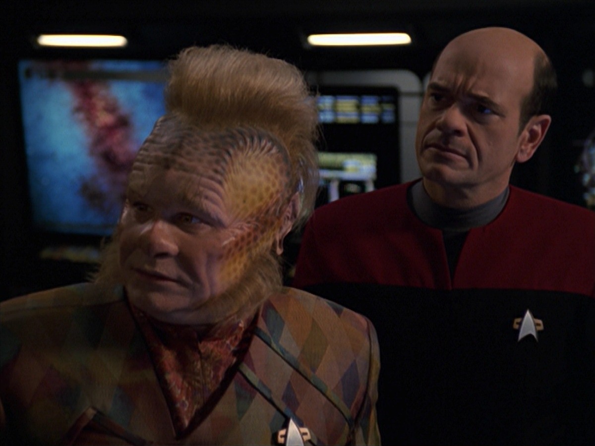 extant_StarTrek_VOY_7x16-WorkforcePart1_2785.jpg