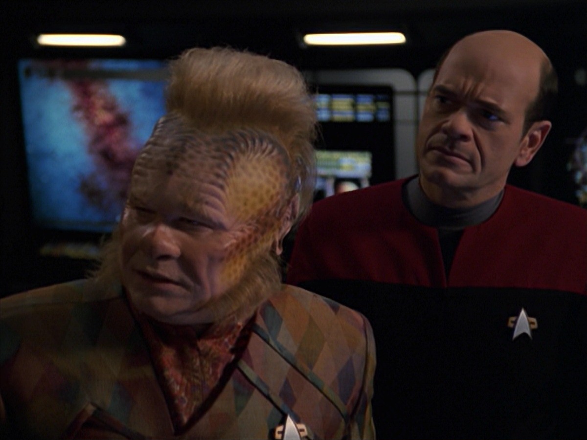 extant_StarTrek_VOY_7x16-WorkforcePart1_2786.jpg