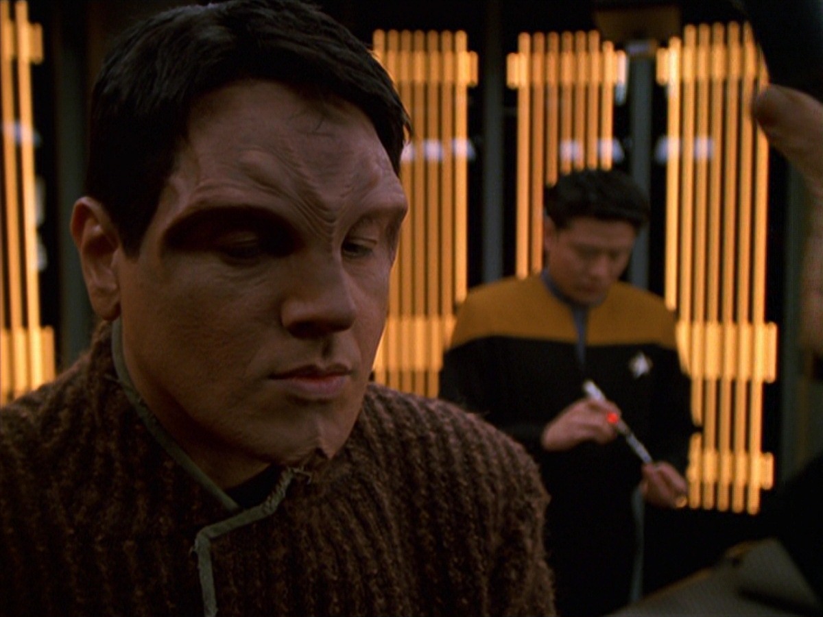 extant_StarTrek_VOY_7x16-WorkforcePart1_2820.jpg