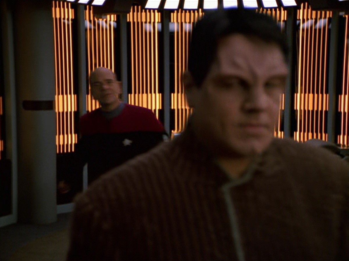 extant_StarTrek_VOY_7x16-WorkforcePart1_2872.jpg