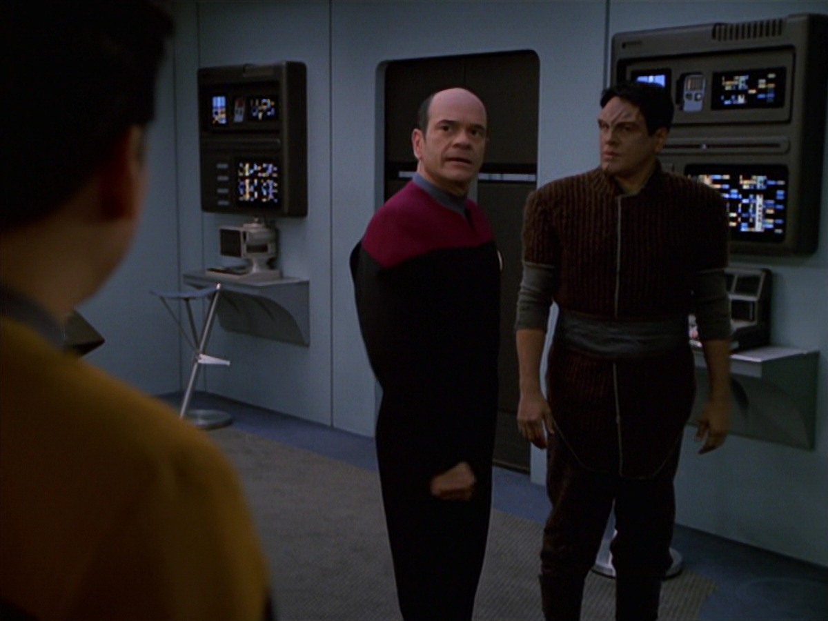 extant_StarTrek_VOY_7x16-WorkforcePart1_2877.jpg