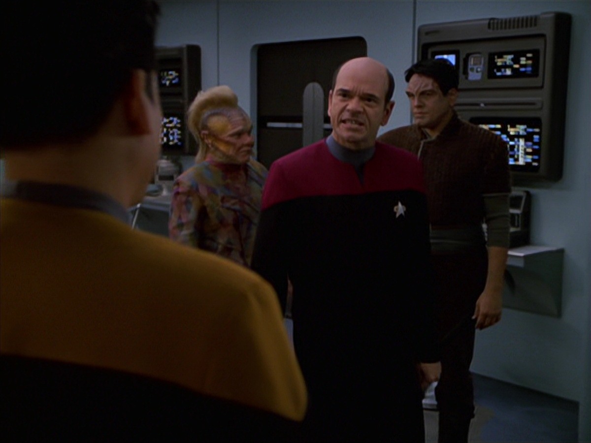 extant_StarTrek_VOY_7x16-WorkforcePart1_2896.jpg