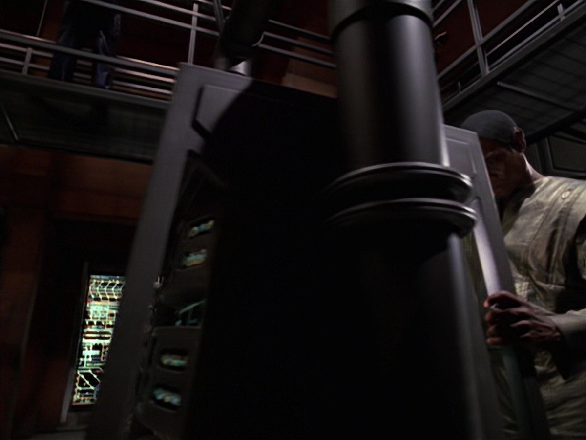 extant_StarTrek_VOY_7x16-WorkforcePart1_2940.jpg