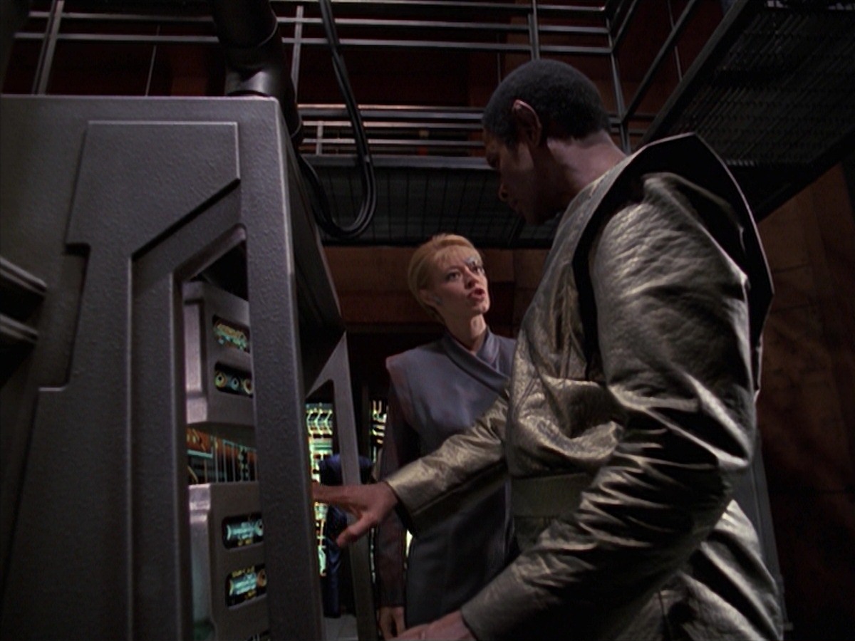 extant_StarTrek_VOY_7x16-WorkforcePart1_2970.jpg