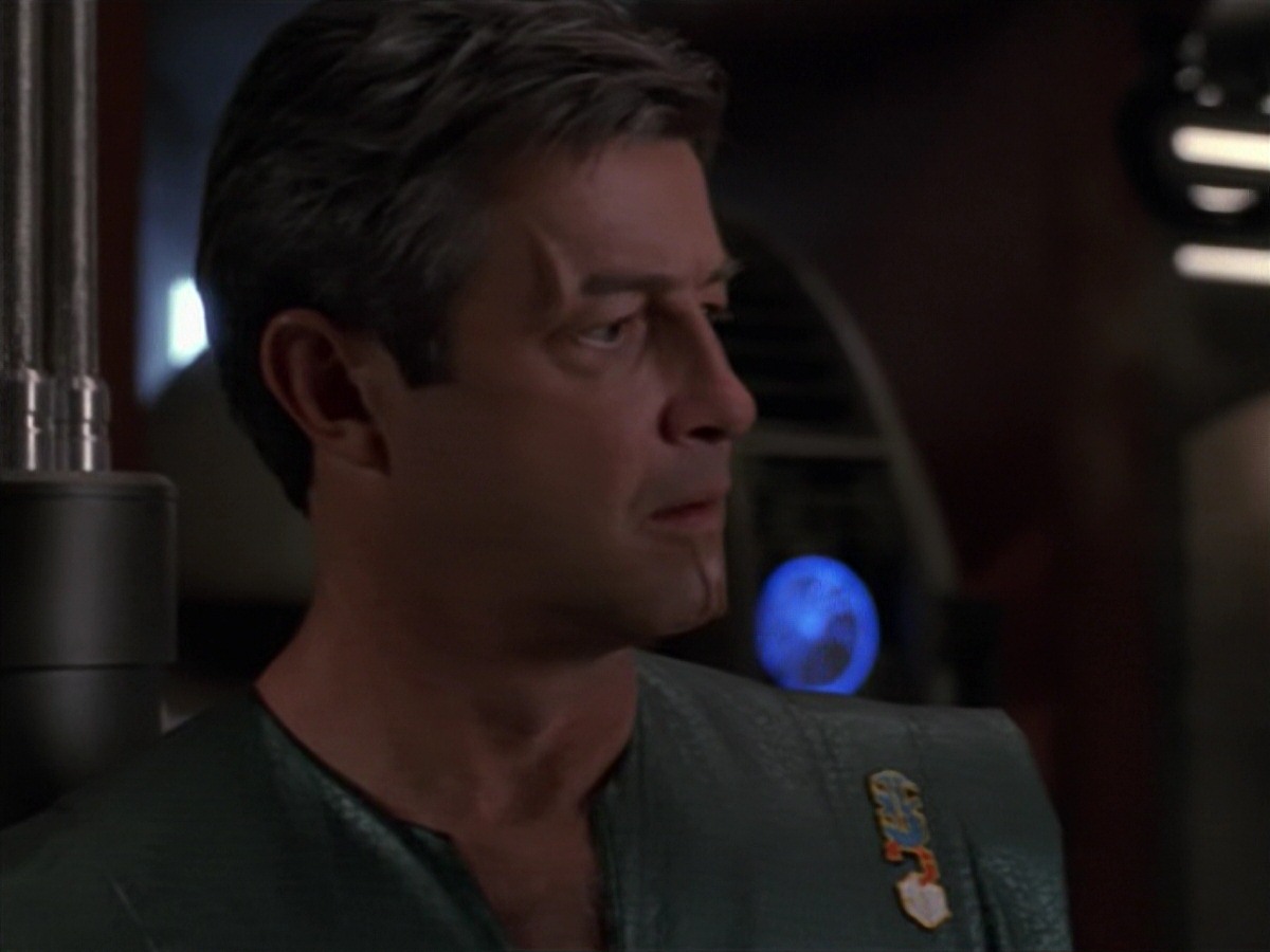 extant_StarTrek_VOY_7x16-WorkforcePart1_3017.jpg