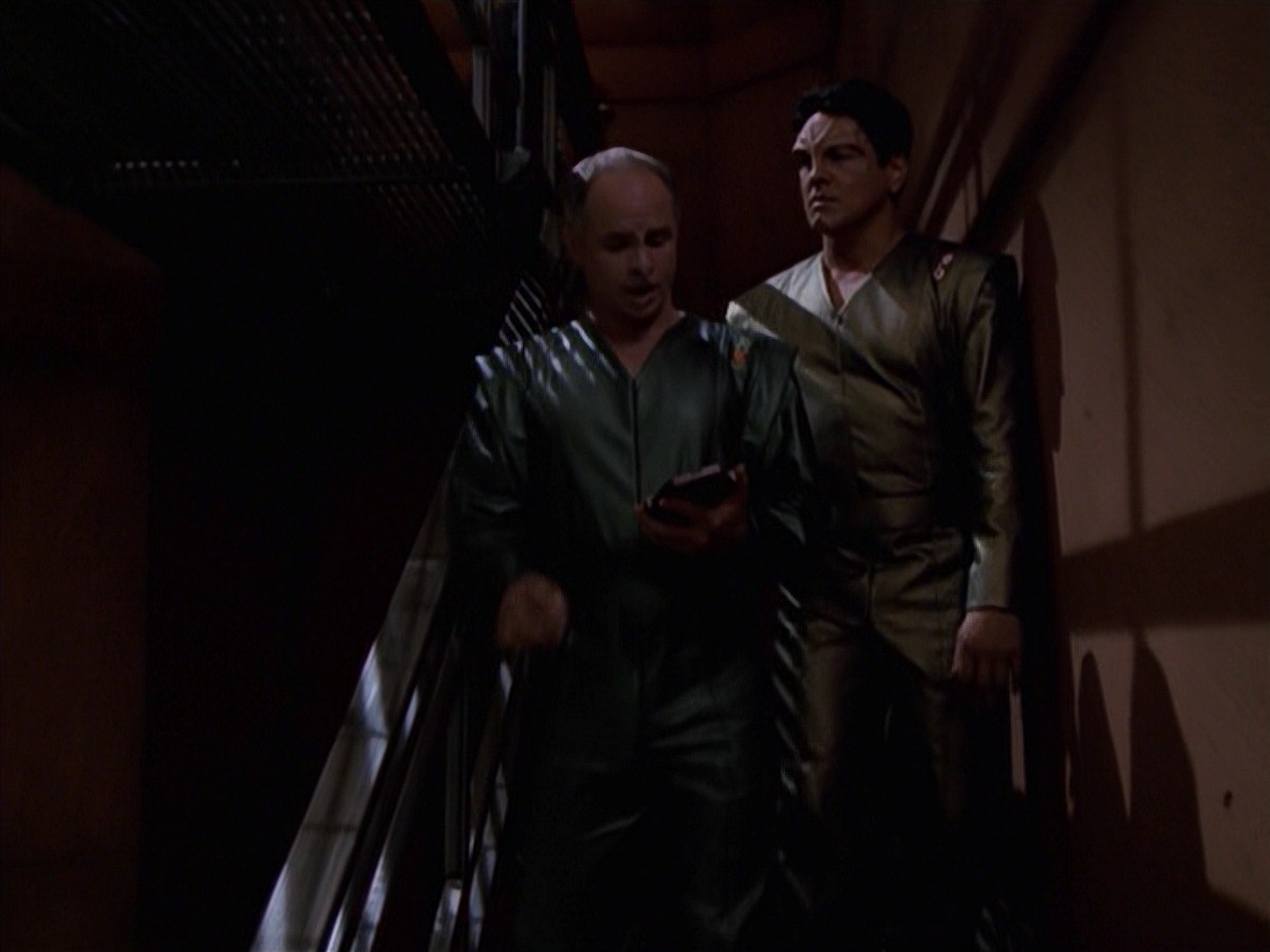 extant_StarTrek_VOY_7x16-WorkforcePart1_3033.jpg