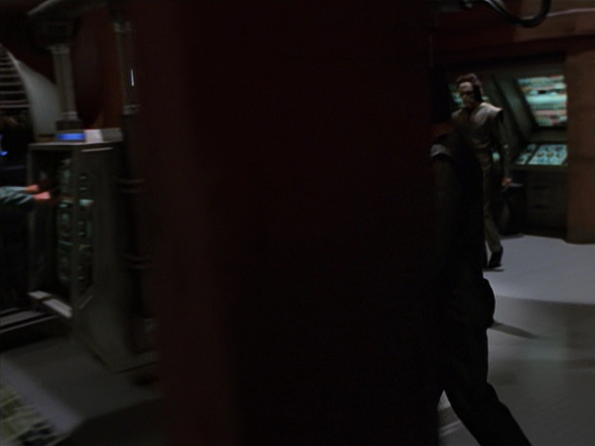 extant_StarTrek_VOY_7x16-WorkforcePart1_3042.jpg