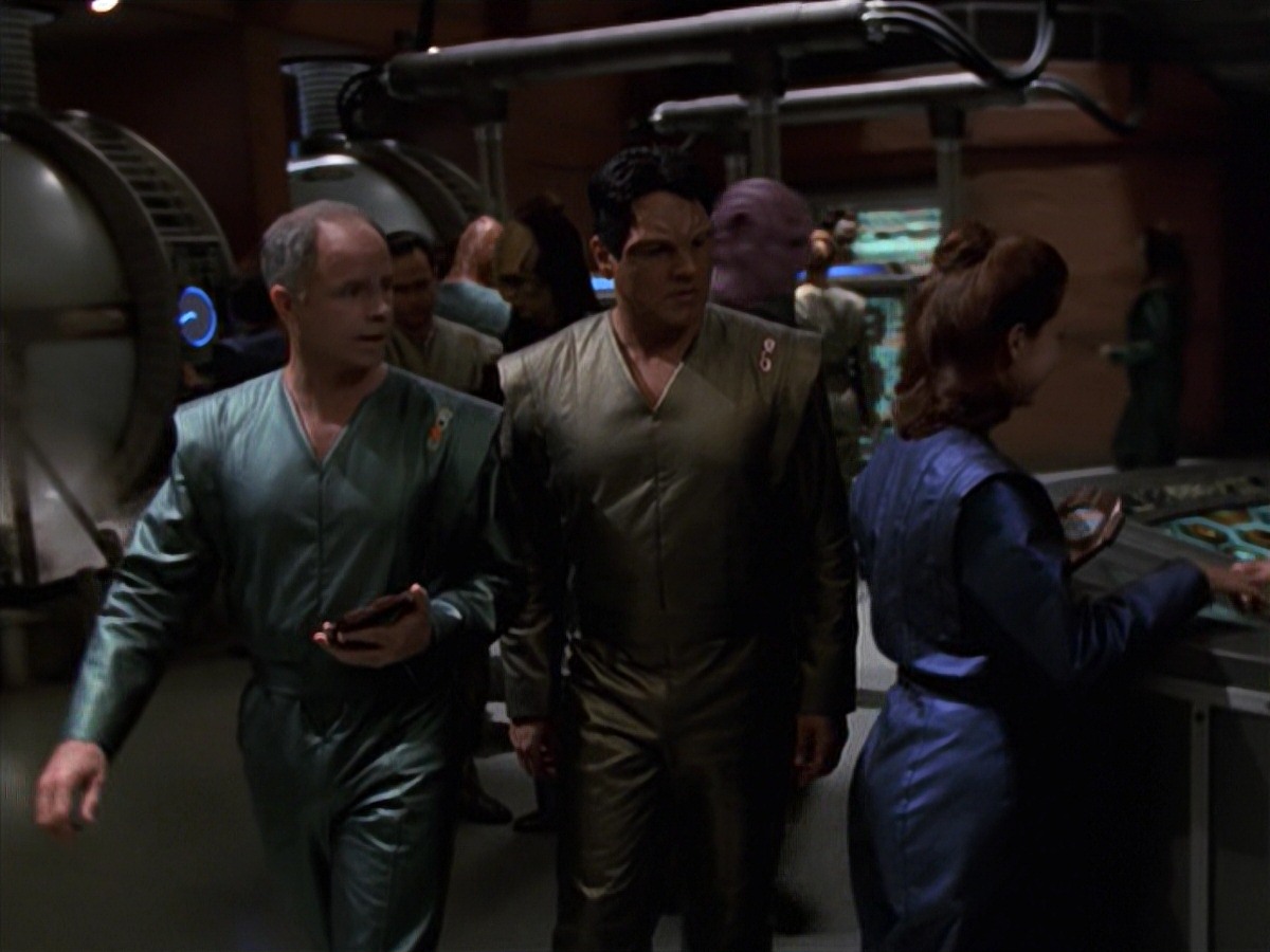 extant_StarTrek_VOY_7x16-WorkforcePart1_3048.jpg