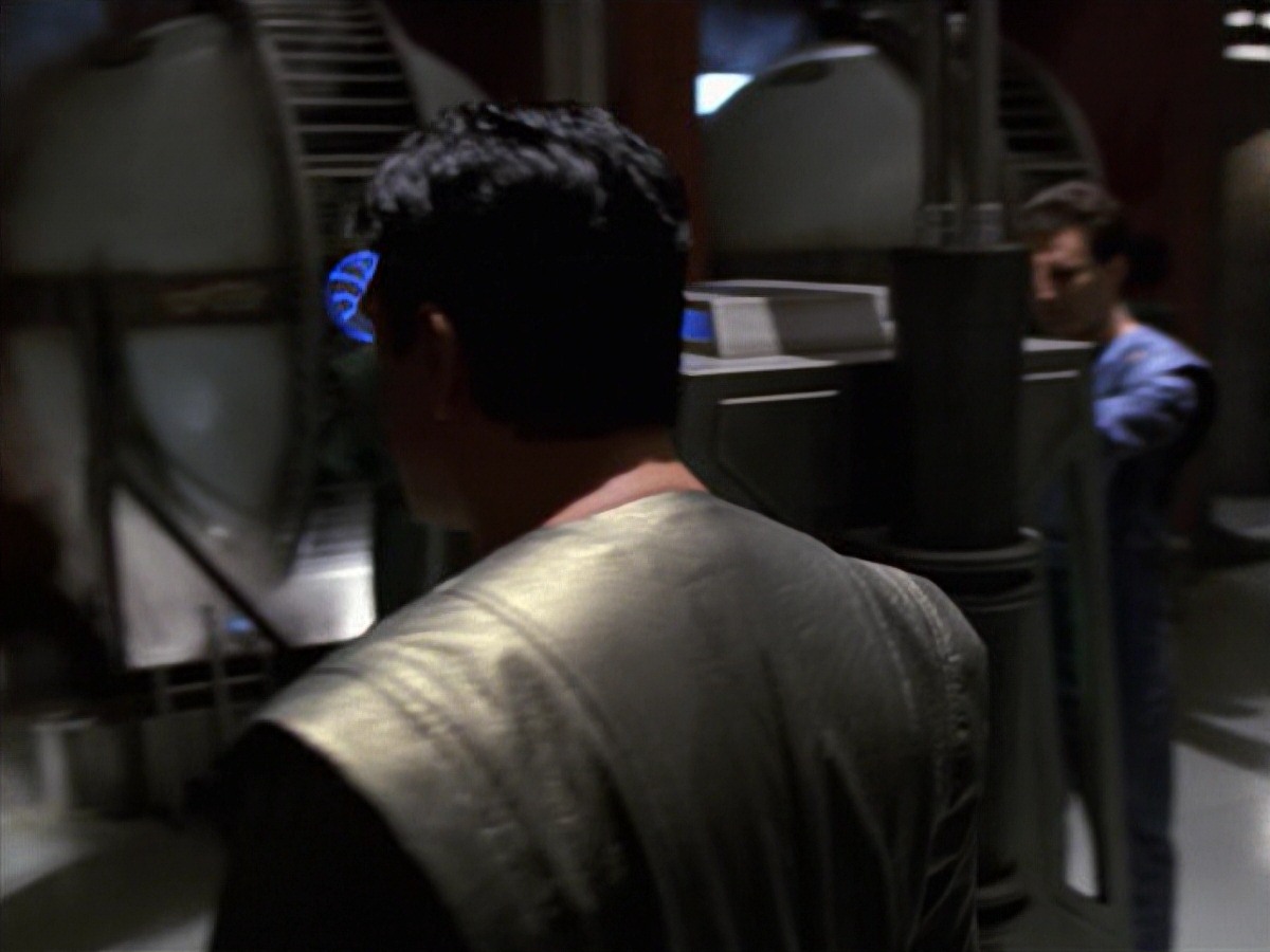 extant_StarTrek_VOY_7x16-WorkforcePart1_3059.jpg