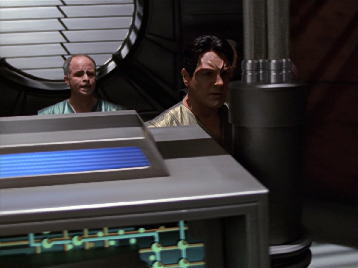 extant_StarTrek_VOY_7x16-WorkforcePart1_3072.jpg