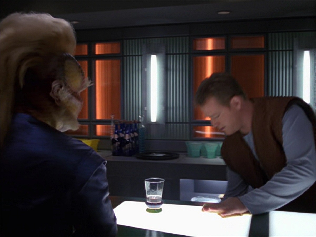 extant_StarTrek_VOY_7x16-WorkforcePart1_3199.jpg