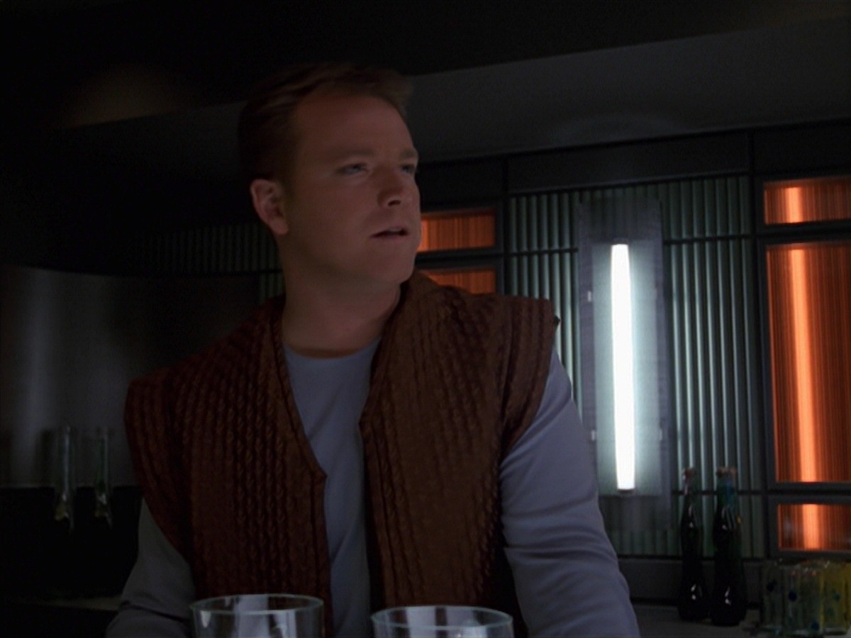 extant_StarTrek_VOY_7x16-WorkforcePart1_3217.jpg