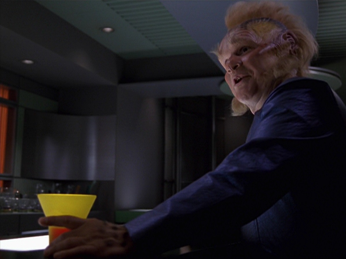 extant_StarTrek_VOY_7x16-WorkforcePart1_3222.jpg