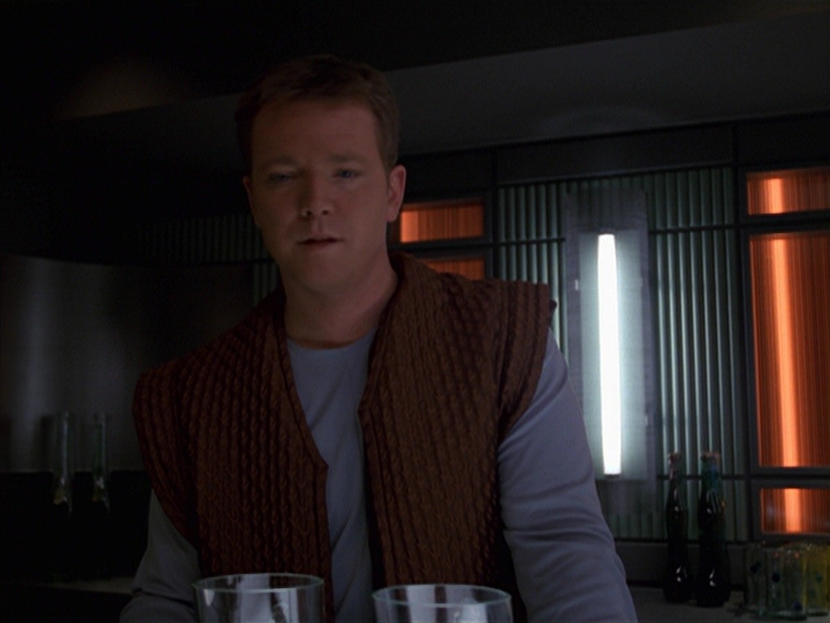 extant_StarTrek_VOY_7x16-WorkforcePart1_3227.jpg