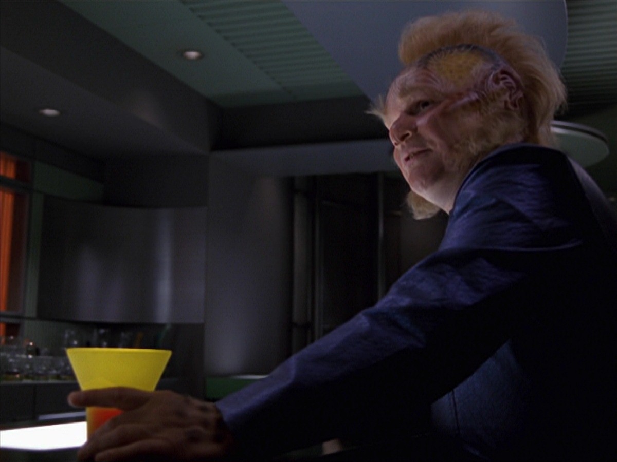 extant_StarTrek_VOY_7x16-WorkforcePart1_3230.jpg