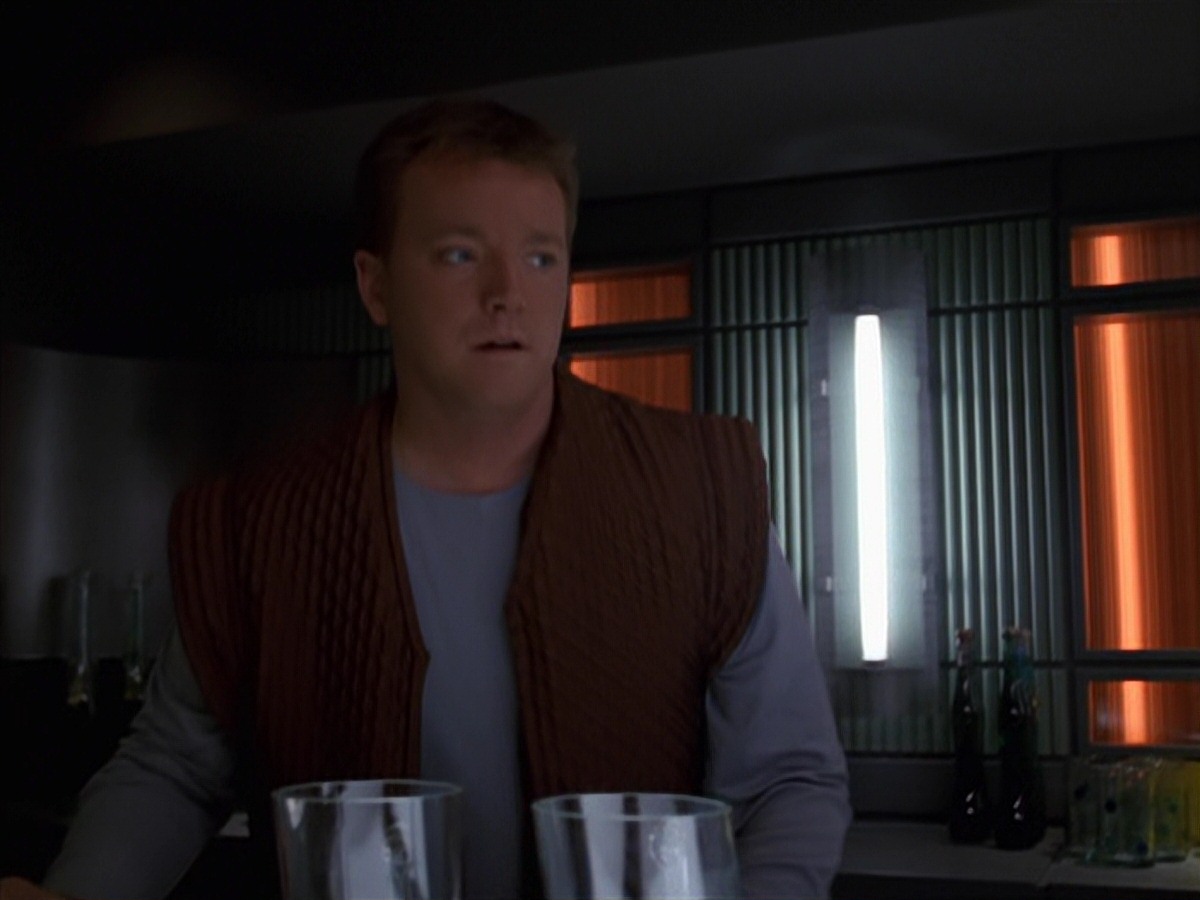 extant_StarTrek_VOY_7x16-WorkforcePart1_3248.jpg