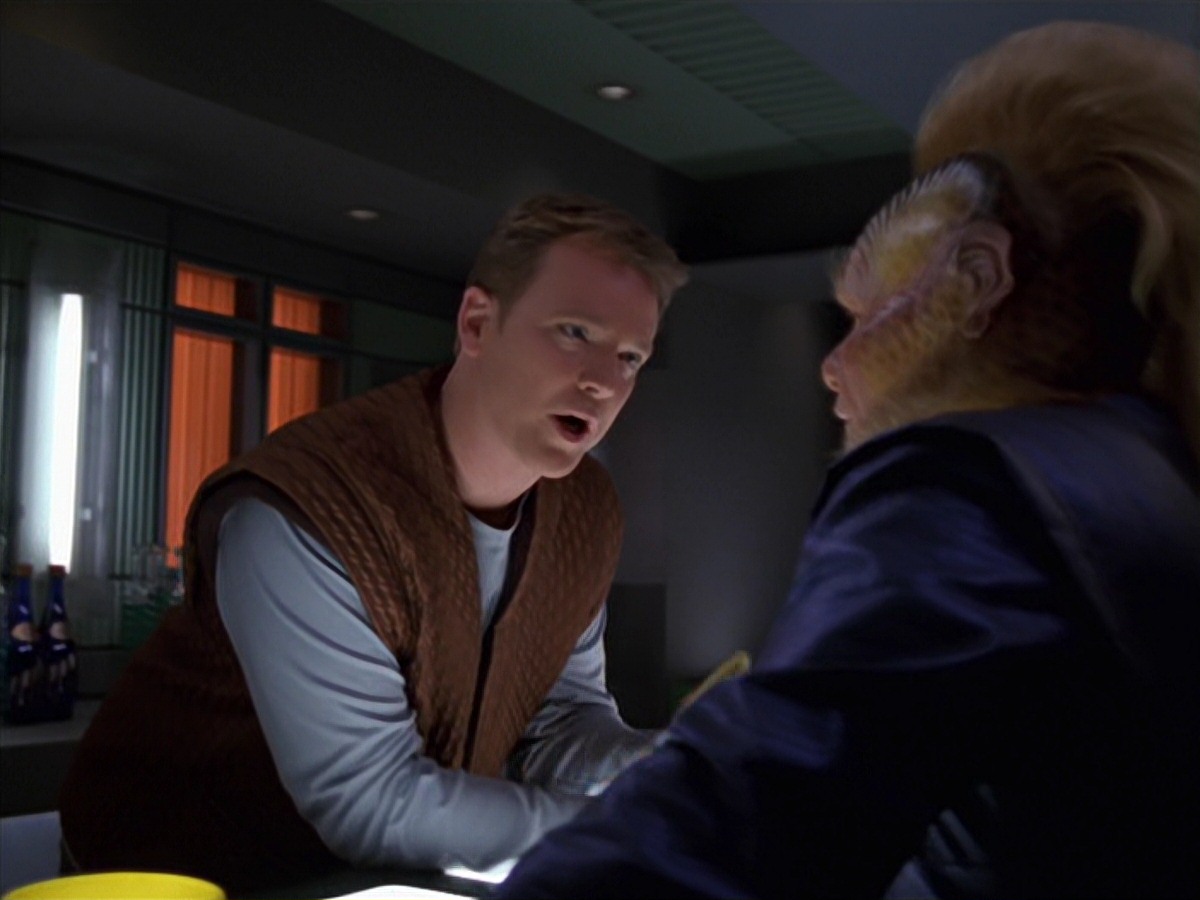 extant_StarTrek_VOY_7x16-WorkforcePart1_3253.jpg