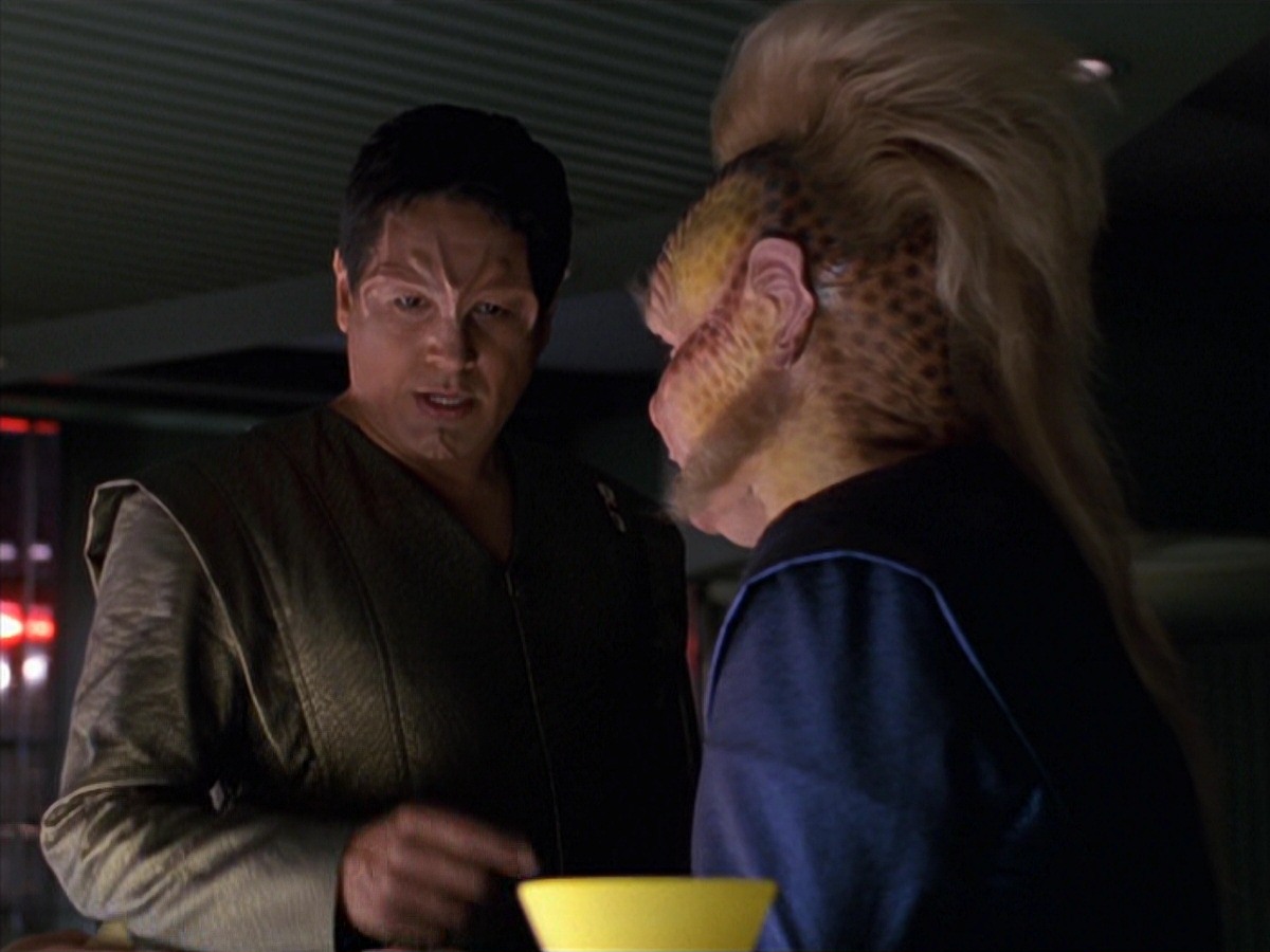 extant_StarTrek_VOY_7x16-WorkforcePart1_3271.jpg