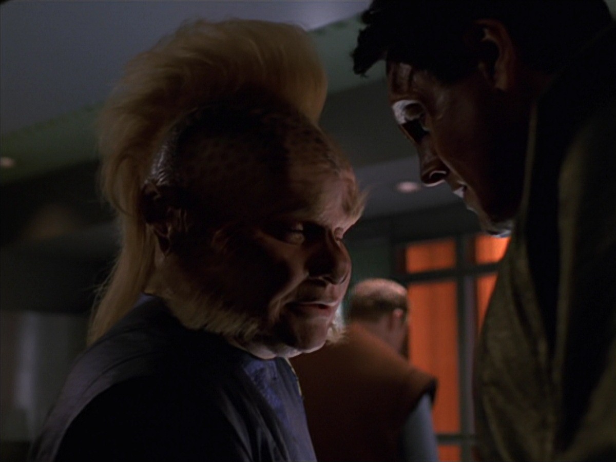 extant_StarTrek_VOY_7x16-WorkforcePart1_3276.jpg