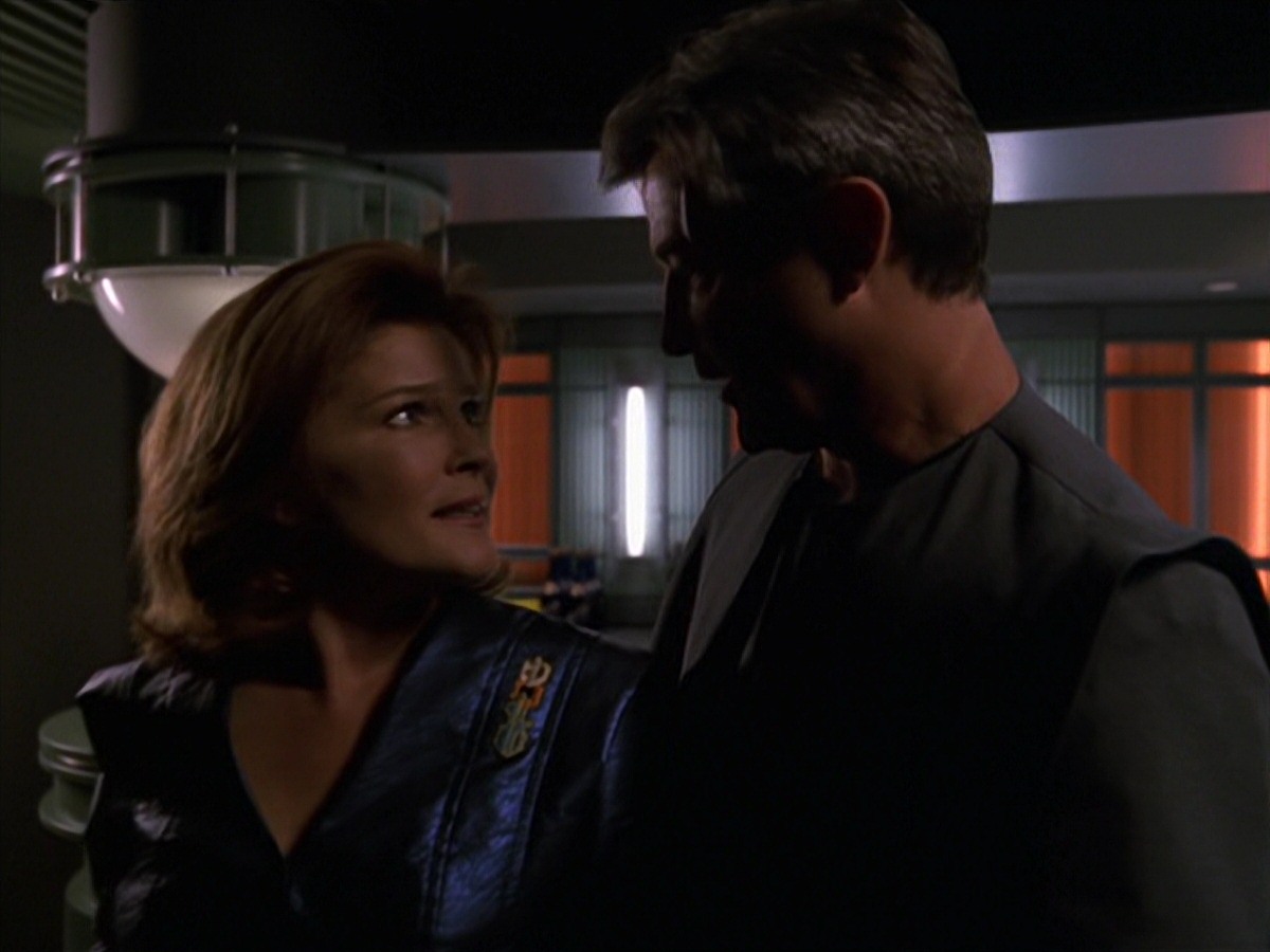 extant_StarTrek_VOY_7x16-WorkforcePart1_3336.jpg