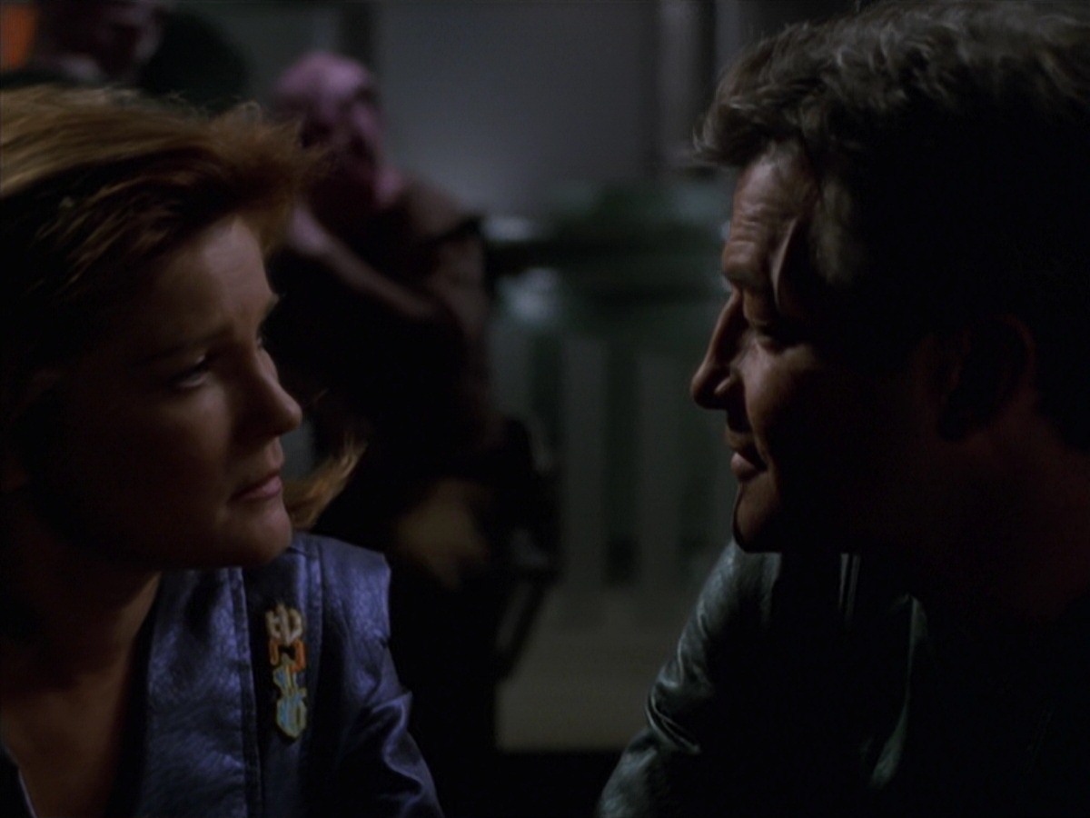 extant_StarTrek_VOY_7x16-WorkforcePart1_3414.jpg