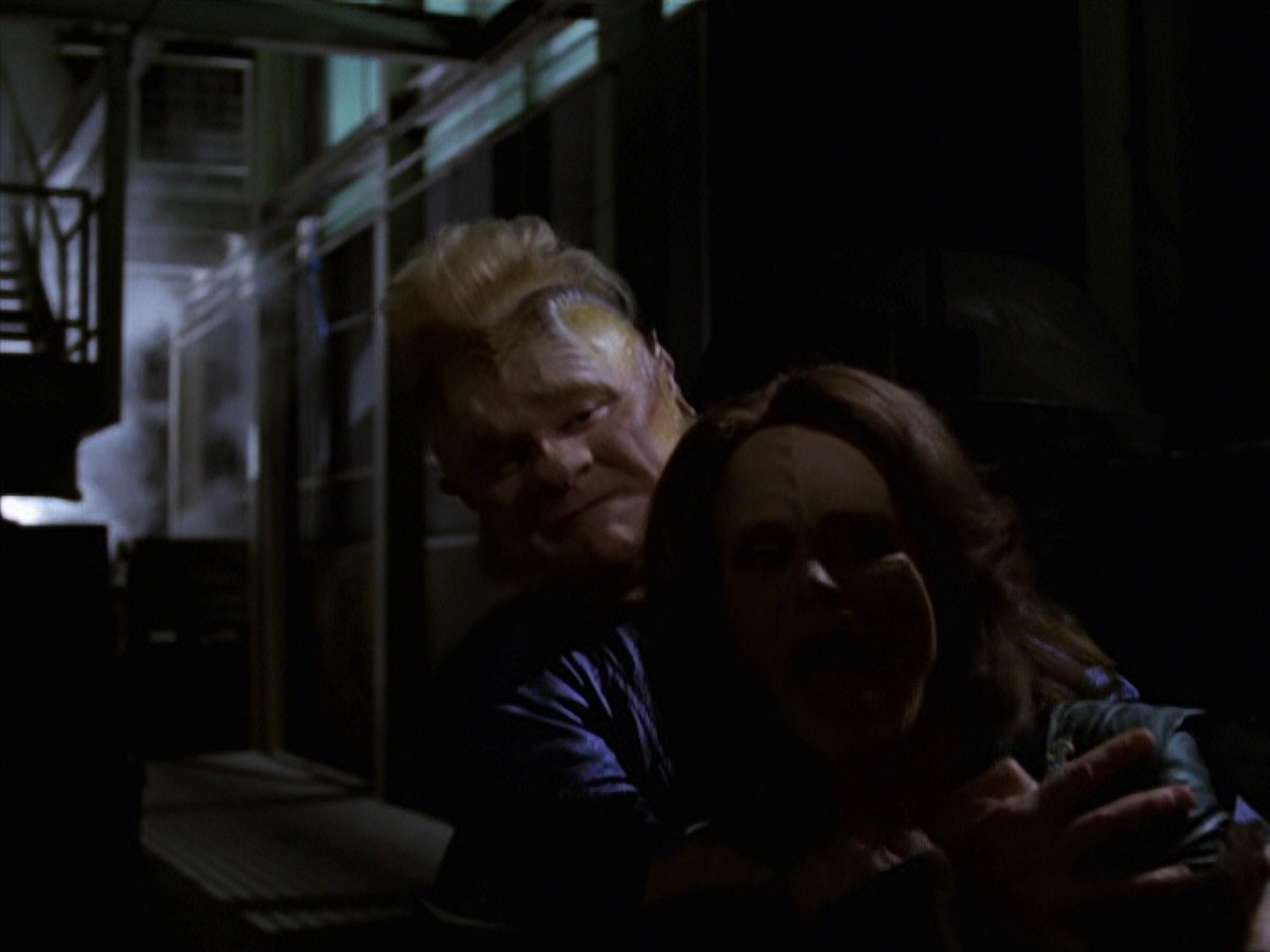 extant_StarTrek_VOY_7x16-WorkforcePart1_3522.jpg