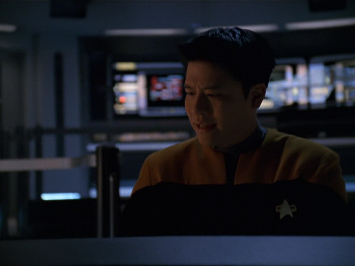 extant_StarTrek_VOY_7x16-WorkforcePart1_3542.jpg