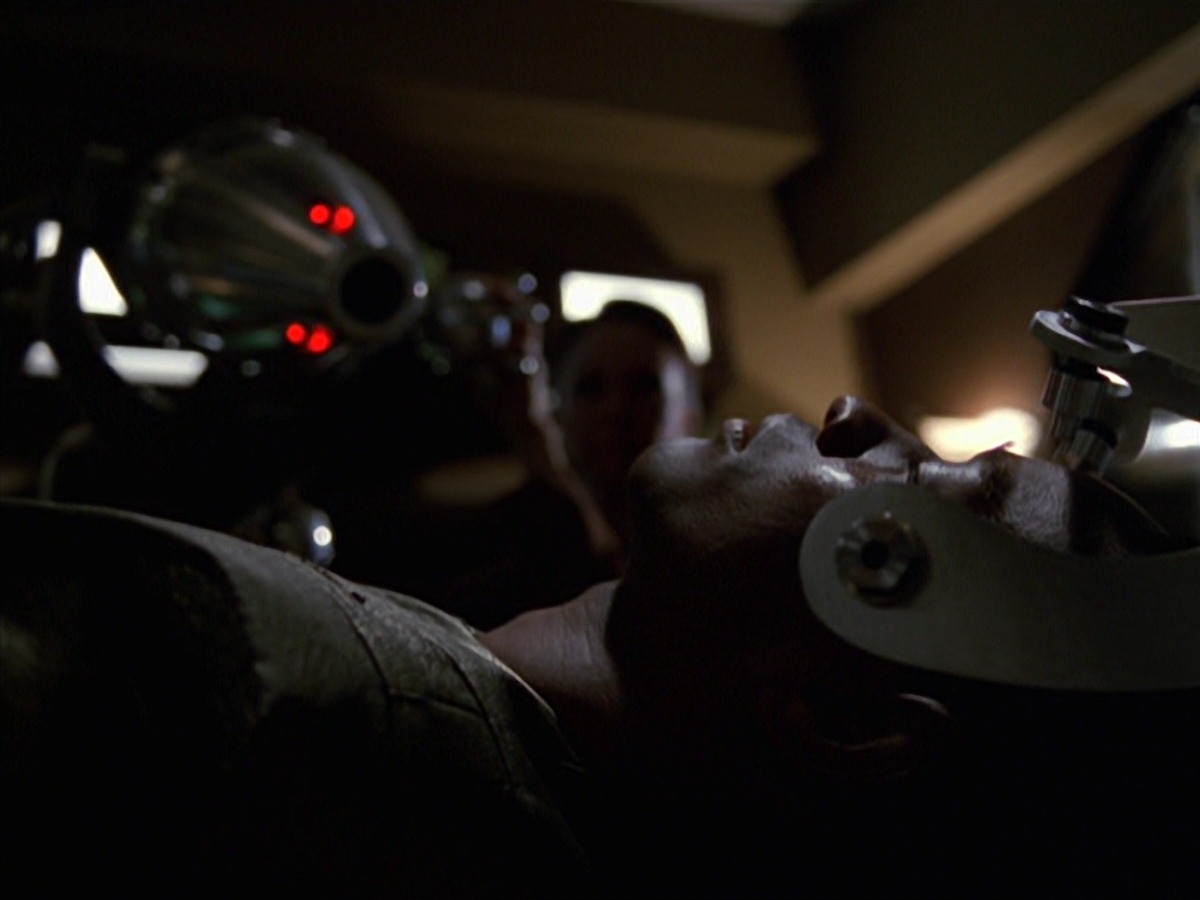 extant_StarTrek_VOY_7x16-WorkforcePart1_3566.jpg