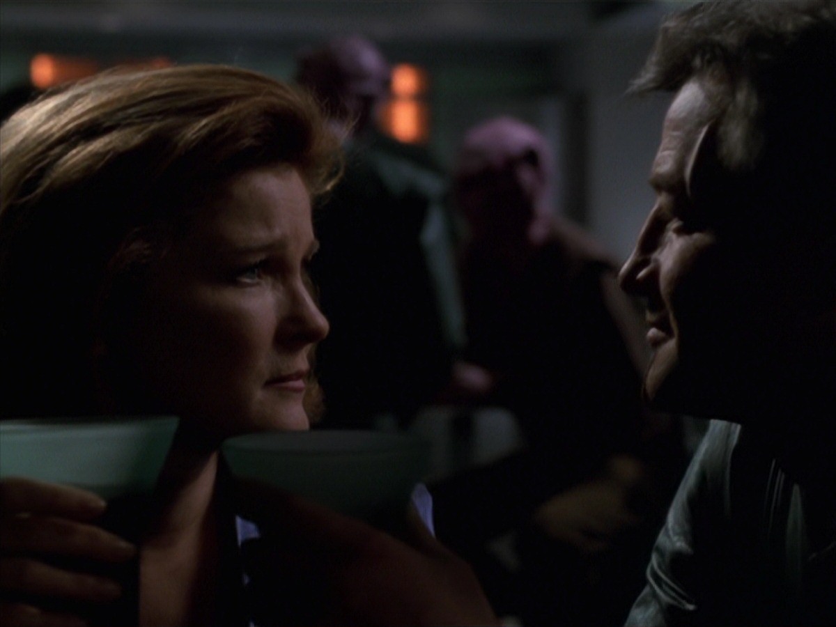 extant_StarTrek_VOY_7x16-WorkforcePart1_3577.jpg