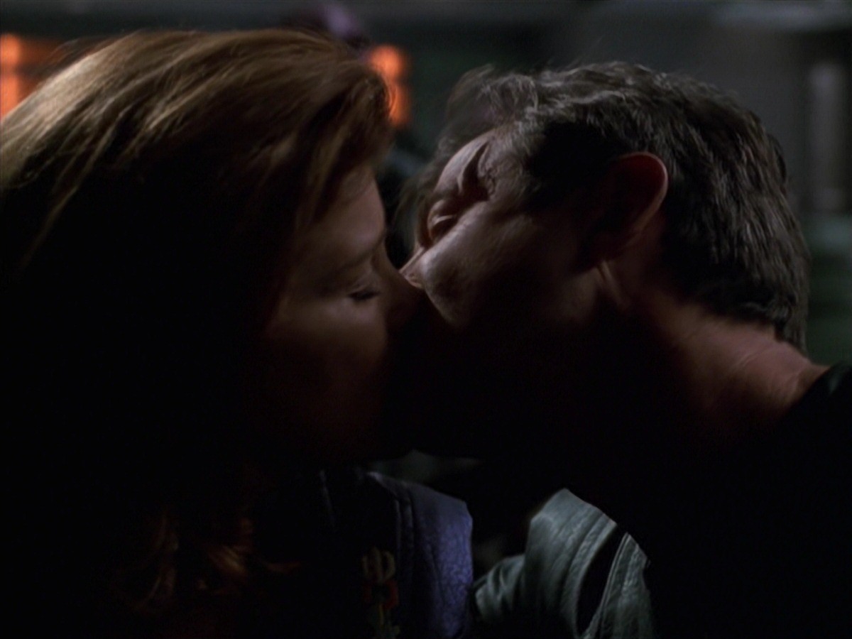 extant_StarTrek_VOY_7x16-WorkforcePart1_3583.jpg