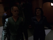 Filename=extant_StarTrek_VOY_7x16-WorkforcePart1_0136.jpg
Filesize=99KiB
Dimensions=1200x900
Date added=Jan 16, 2020 extant_StarTrek_VOY_7x16-WorkforcePart1_0136.jpg