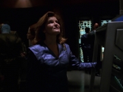 Filename=extant_StarTrek_VOY_7x16-WorkforcePart1_0193.jpg
Filesize=118KiB
Dimensions=1200x900
Date added=Jan 16, 2020 extant_StarTrek_VOY_7x16-WorkforcePart1_0193.jpg