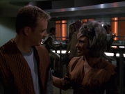extant_StarTrek_VOY_7x16-WorkforcePart1_0826.jpg