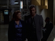 extant_StarTrek_VOY_7x16-WorkforcePart1_0906.jpg
