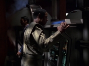 extant_StarTrek_VOY_7x16-WorkforcePart1_1118.jpg