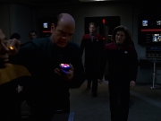extant_StarTrek_VOY_7x16-WorkforcePart1_1453.jpg