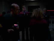Filename=extant_StarTrek_VOY_7x16-WorkforcePart1_1460.jpg
Filesize=84KiB
Dimensions=1200x900
Date added=Jan 16, 2020 extant_StarTrek_VOY_7x16-WorkforcePart1_1460.jpg