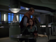 extant_StarTrek_VOY_7x16-WorkforcePart1_2007.jpg