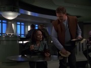 extant_StarTrek_VOY_7x16-WorkforcePart1_2010.jpg