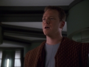 extant_StarTrek_VOY_7x16-WorkforcePart1_2076.jpg