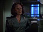 extant_StarTrek_VOY_7x16-WorkforcePart1_2083.jpg