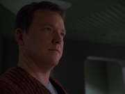 extant_StarTrek_VOY_7x16-WorkforcePart1_2106.jpg