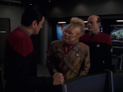 extant_StarTrek_VOY_7x16-WorkforcePart1_2792.jpg